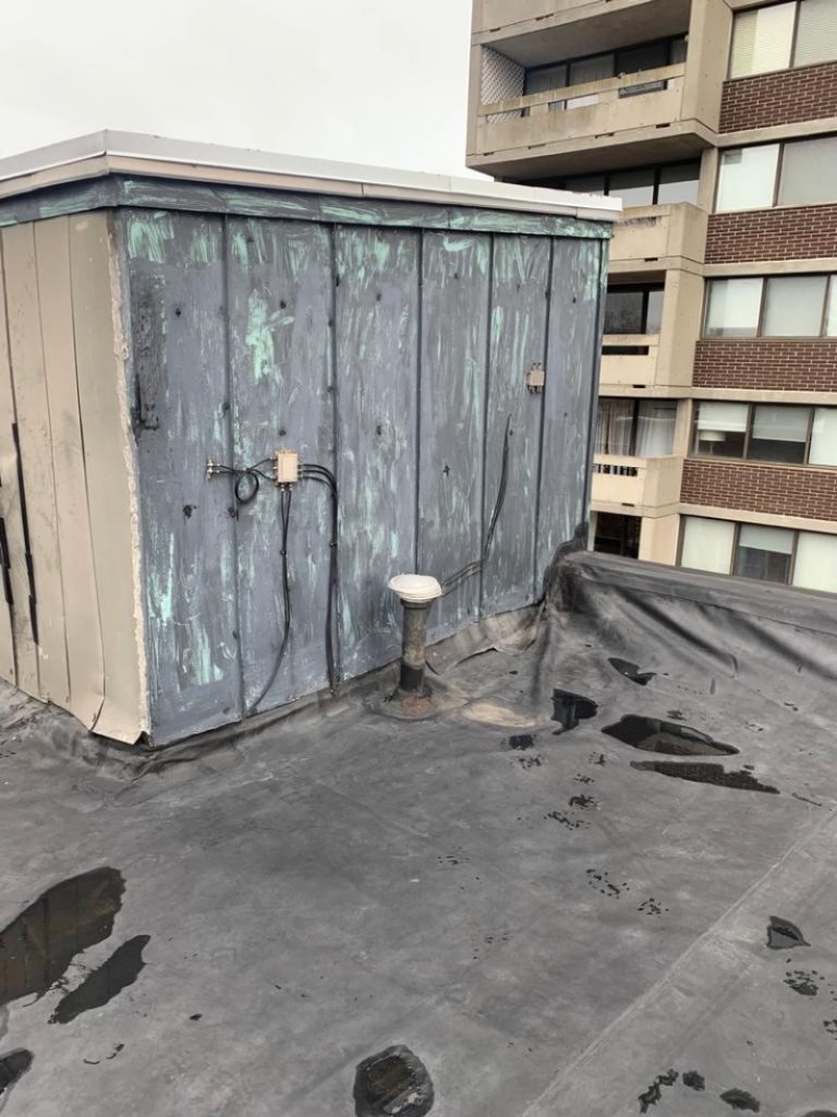 Commercial Flat Roofing Service