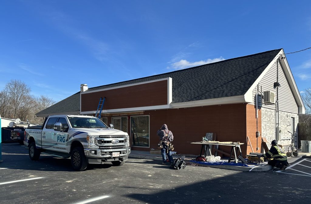 Siding Replacement Service