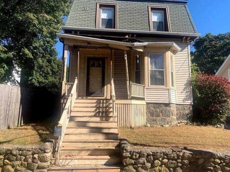 Siding and Roof Replacement Service